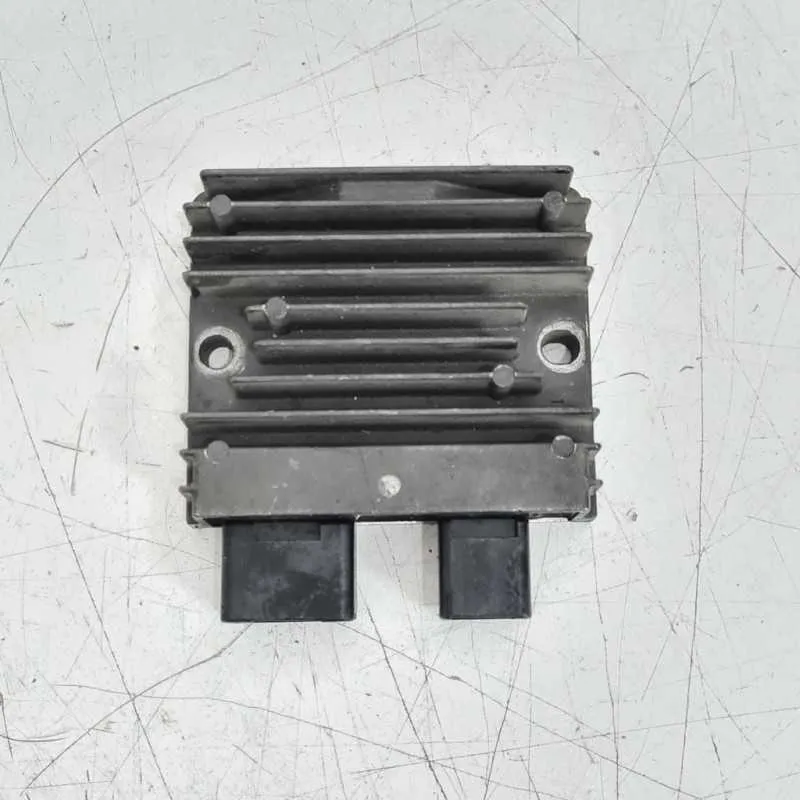 REGOLATORE DI TENSIONE HONDA SH 300 2011 2014
