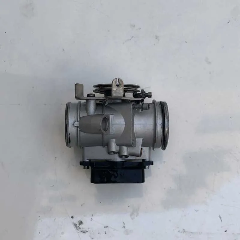 CORPO FARFALLATO BMW R 850 R 2004-2007
