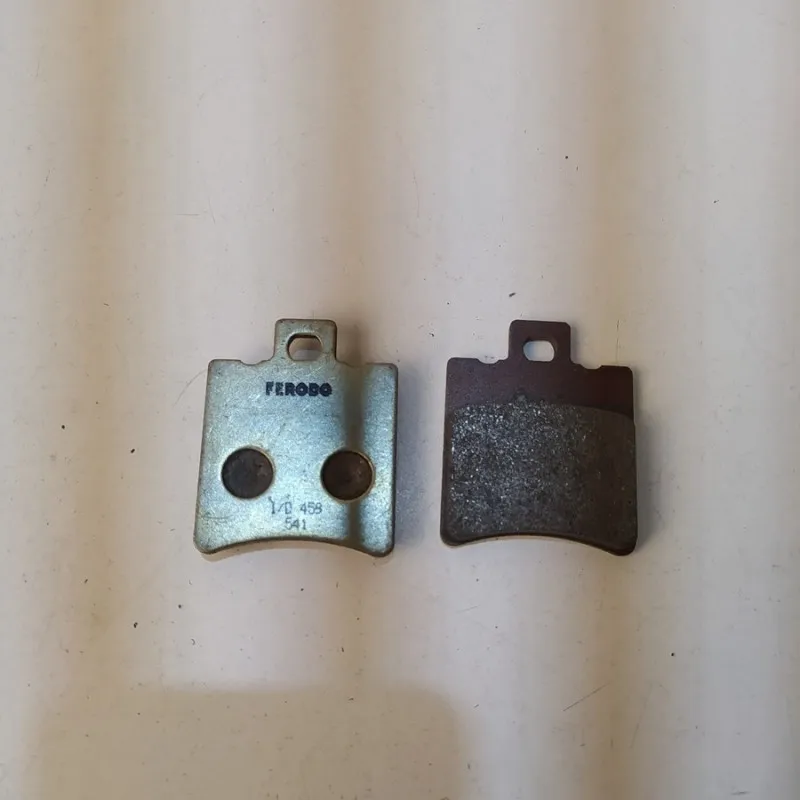 COPPIA PASTIGLIE FRENO ORIGINALE PIAGGIO RUNNER 50 COD.647172