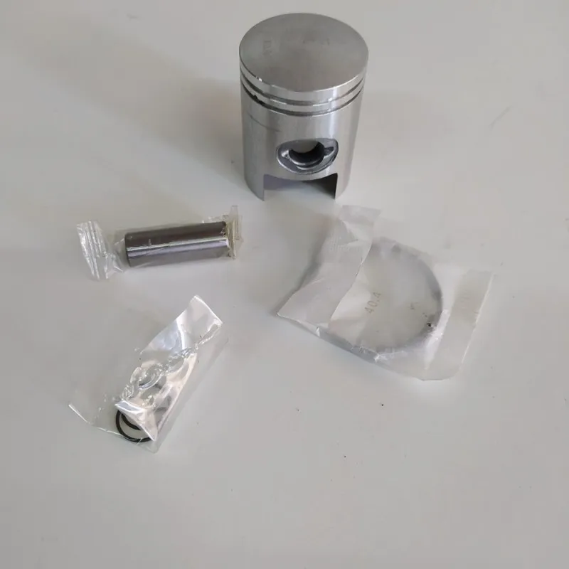 Pistone RMS Piaggio VESPA 50 ET2 - Gilera RUNNER 50 d. 40.4 mm COD.100090014