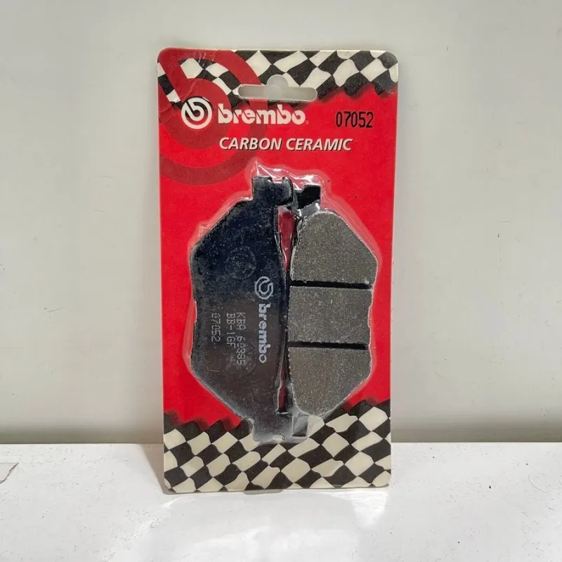 PASTIGLIE FRENO POSTERIORE BREMBO 07052 YAMAHA XP T-MAX 530