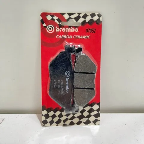 PASTIGLIE FRENO POSTERIORE BREMBO 07052 YAMAHA XP T-MAX 530