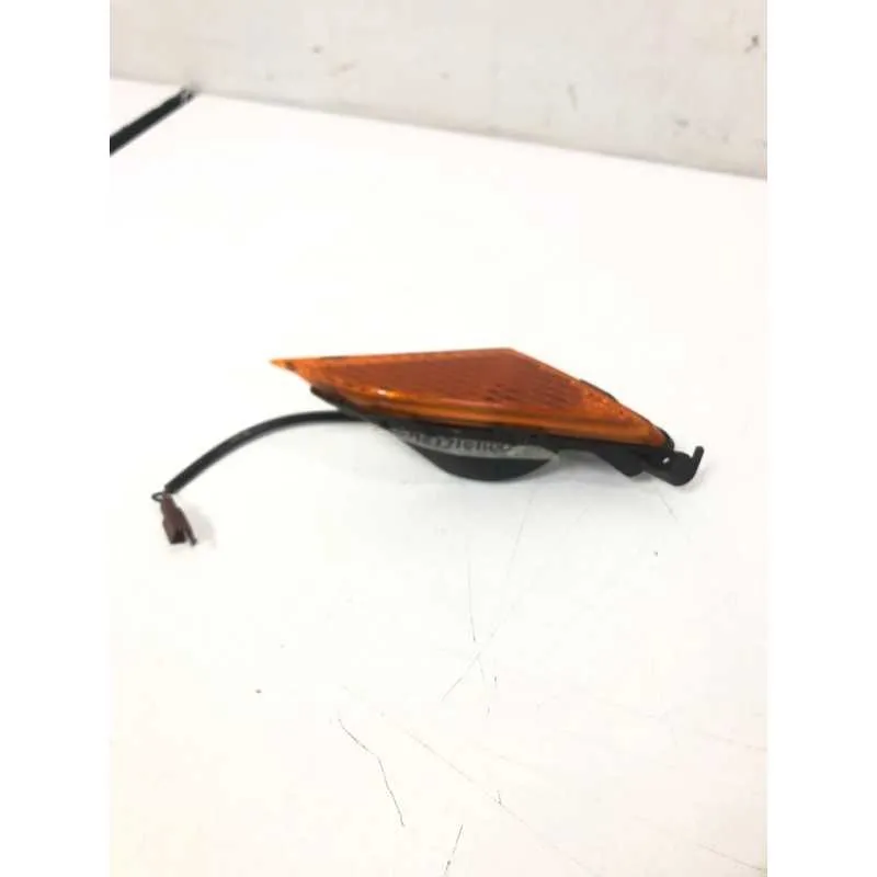 FRECCIA ANTERIORE SINISTRA YAMAHA YP MAJESTY 250 2000 2006