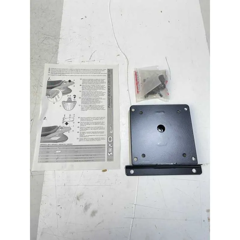 SUPPORTO ATTACCO BAULETTO SHAD PIAGGIO BEVERLY 125/200/500