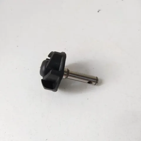 Perno/Girante Pompa Acqua ORIGINALE  MALAGUTI F12 F15 50cc  COD. 75607800