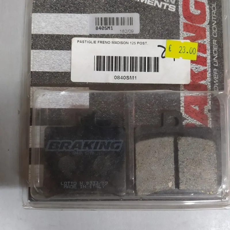 PASTIGLIE FRENO POST. BREAKING Malaguti Madison R 125 1999 - 2005 / Aprilia Scarabeo Light 400 2006 - 2008 COD.840SM1
