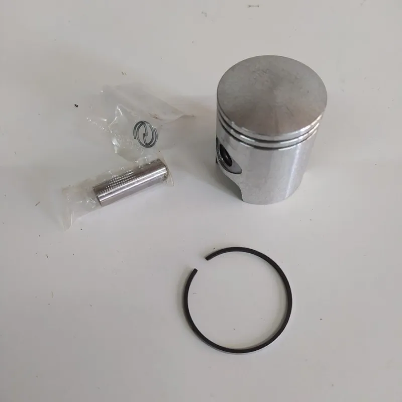 Kit pistone RMS Minarelli/Yamaha/Mbk/MALAGUTI F12-F15 50cc 40,8mm COD.100090038