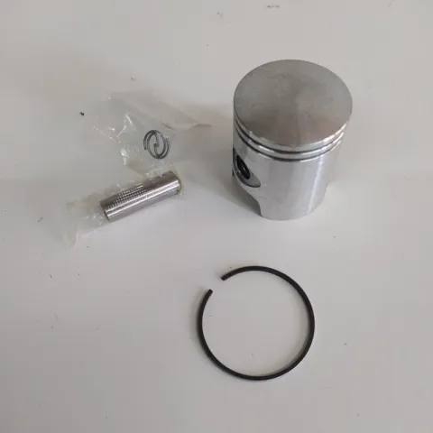 Kit pistone RMS Minarelli/Yamaha/Mbk/MALAGUTI F12-F15 50cc 40,8mm COD.100090038