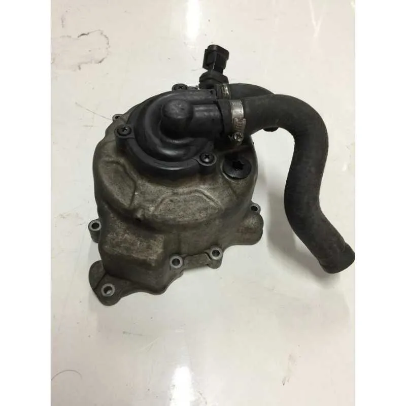 CARTER + STATORE + POMPA ACQUA PIAGGIO VESPA GTS 250