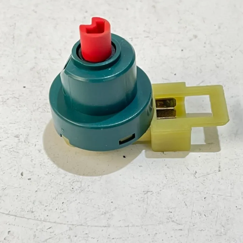 COMMUTATORE ACCENSIONE PIAGGIO 125 250 300 400