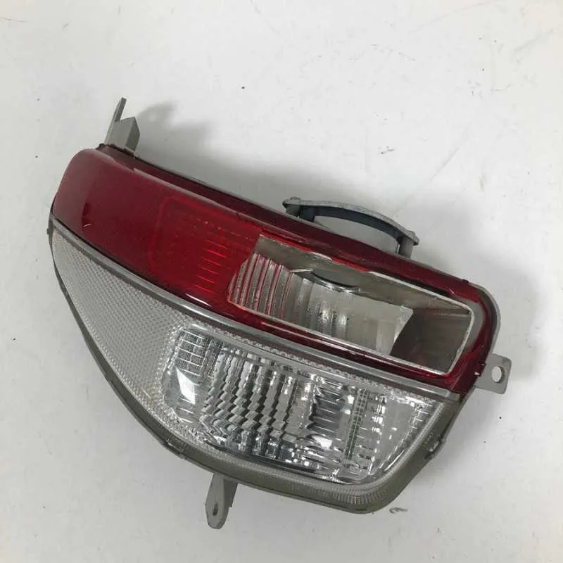 Stop Faro Fanale Posterioriore Destro SUZUKI BURGMAN AN 650 EXECUTIVE 2004 2006