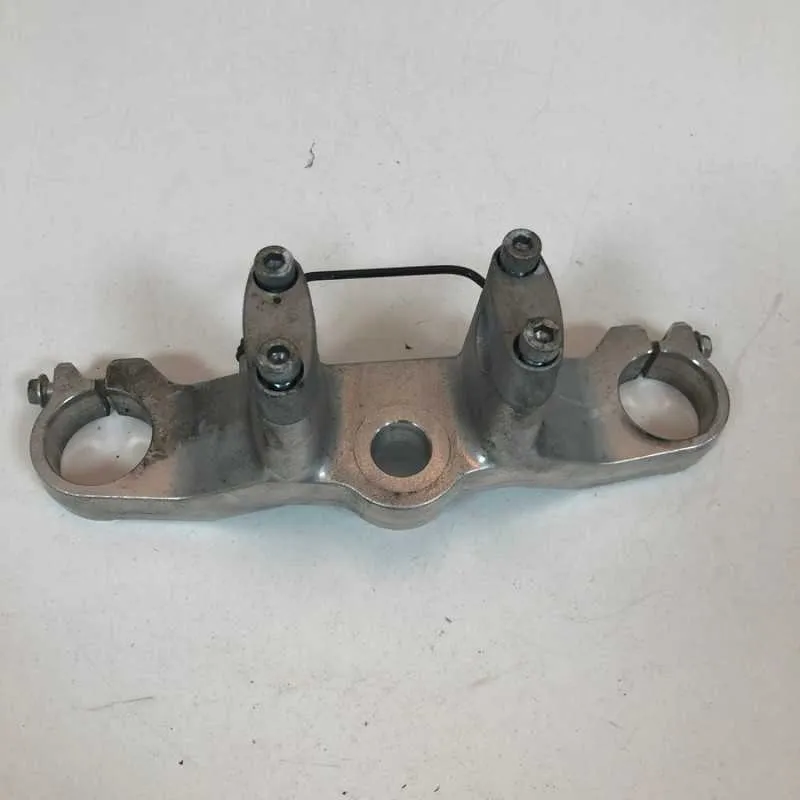 PIASTRA SUPERIORE FORCELLA SUZUKI BURGMAN 650 EXECUTIVE ABS 2006 2012