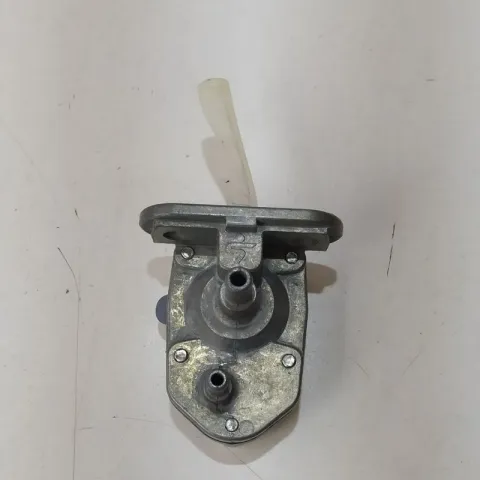 RUBINETTO BENZINA  ITALJET VELOCIFERO 50 NUOV0