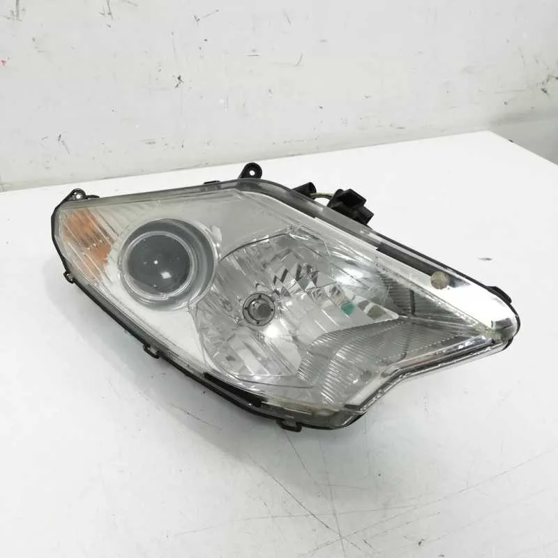 FARO FANALE FRECCIA ANTERIORE DESTRO PEUGEOT SATELIS 06/12