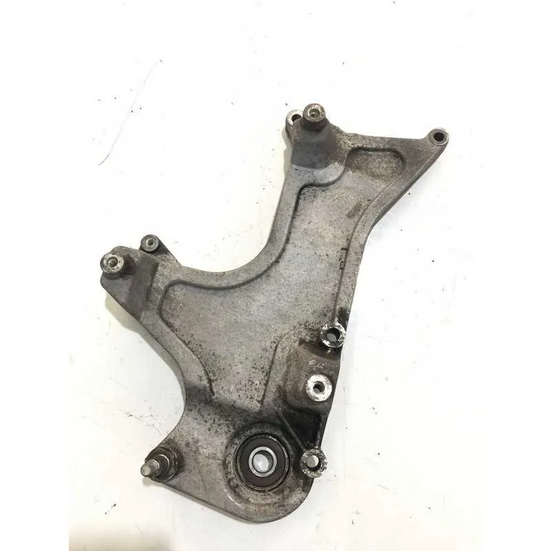 Staffa ruota posteriore MARMITTA PEUGEOT GEOPOLIS 250