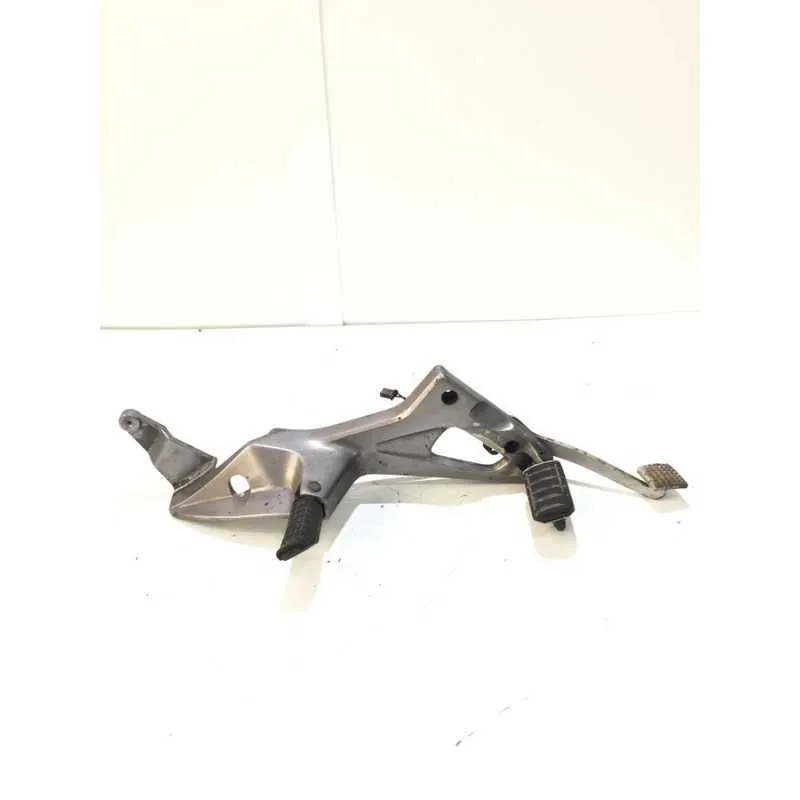 PEDANA POGGIAPIEDI DESTRA HONDA DEAUVILLE NT 700 V