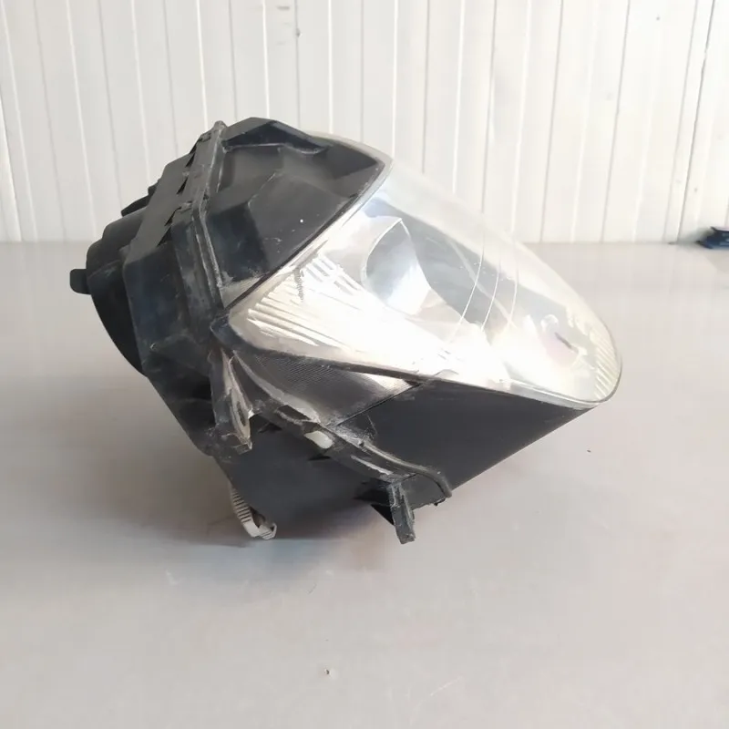 FARO ANTERIORE HONDA FORESIGHT 250
