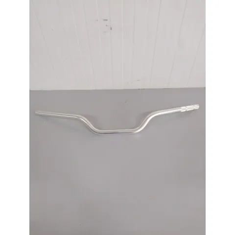 MANUBRIO ACCOSSATO DA 22MM IN ALLUMINIO ANODIZZATO ARGENTO SBK001