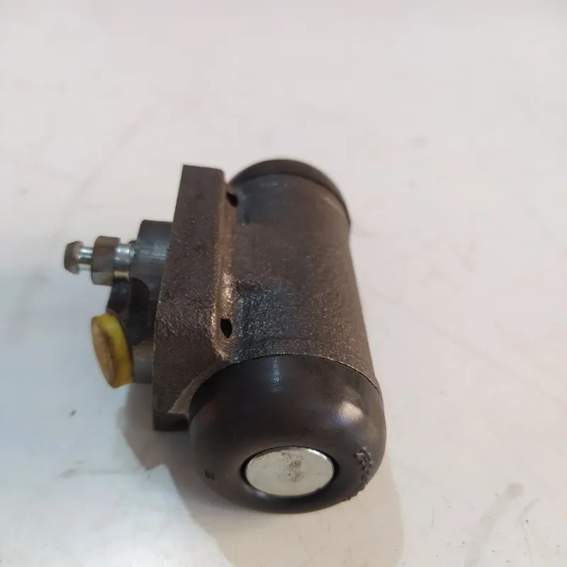 Cilindretto Freno Posteriore QH FORD Mondeo 1.6 1993 COD.BWC3552