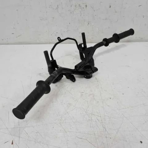 MANUBRIO STERZO APRILIA SCARABEO 125/200 LIGHT 2007-2013