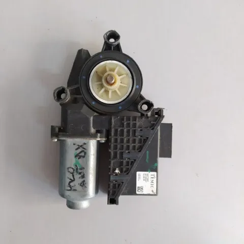 Motorino Alzacristallo Ante. Dx  VOLKSWAGEN Polo 2001-2005