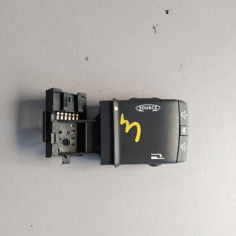 Comandi Autoradio Volante RENAULT Megane 2a Serie 2002-2006