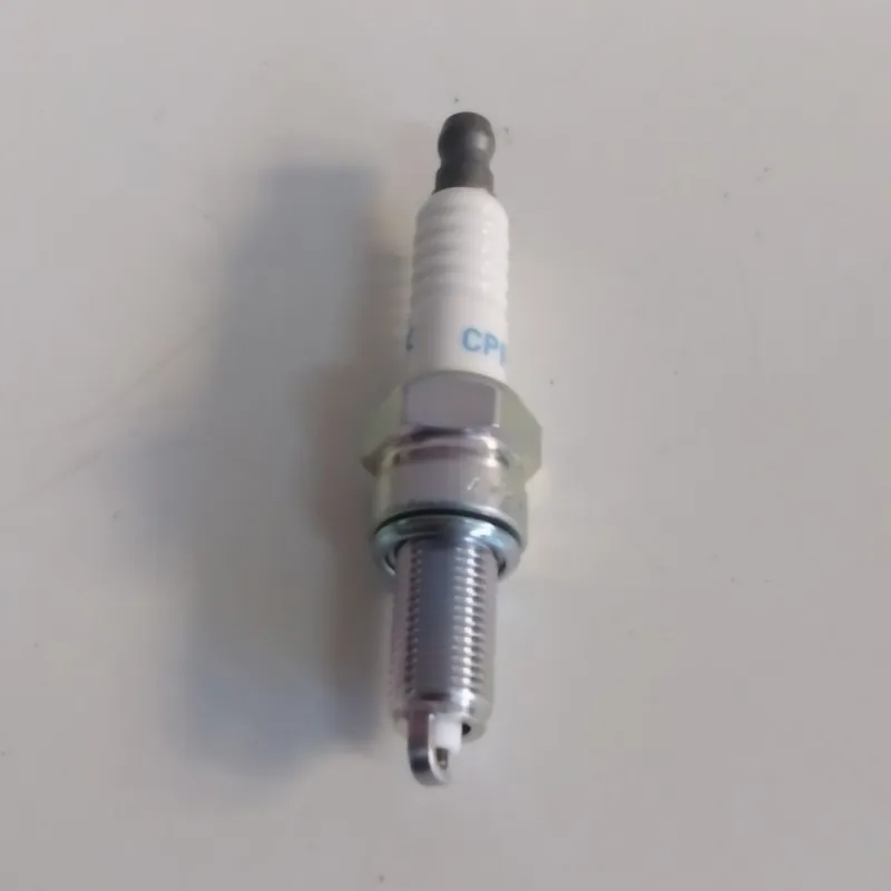 Candela Di Accensione NGK  PIAGGIO VESPA COD.CPR8E - 7411