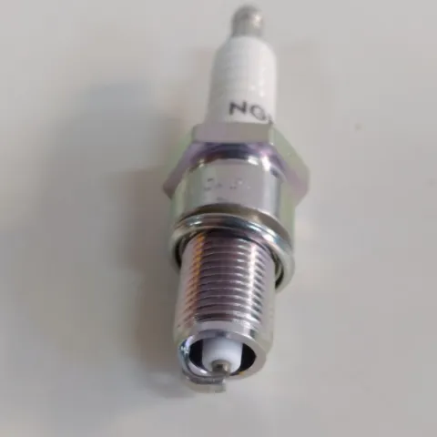 Candela NGK BMW - MOTO GUZZI COD.7811 BP6ES