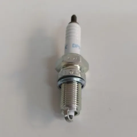 Candela NGK HONDA - SUZUKI COD.DPR9EA-9 5329