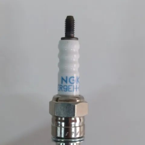 CANDELA ORIGINALE PIAGGIO VESPA S/LX 50 4T, PRIMAVERA 4T. SCARABEO 50 4T COD.641387