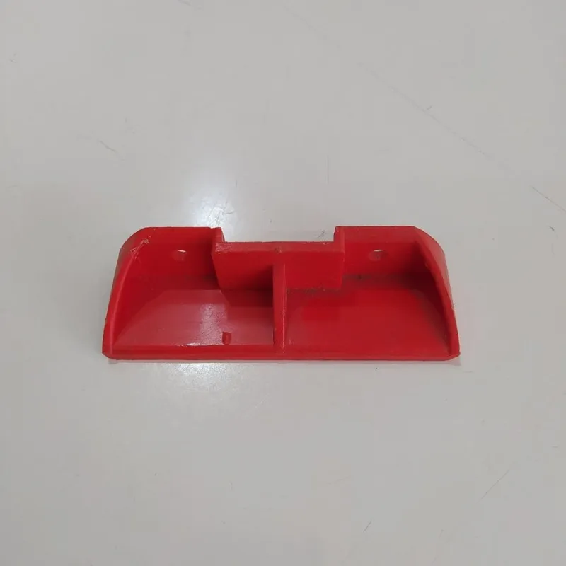 POGGIAPIEDI IN PLASTICA GOKART SK50