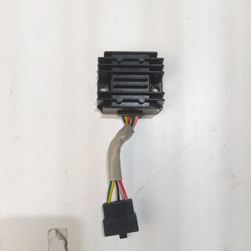 REGOLATORE DI TENSIONE 12V KYMCO People S 200