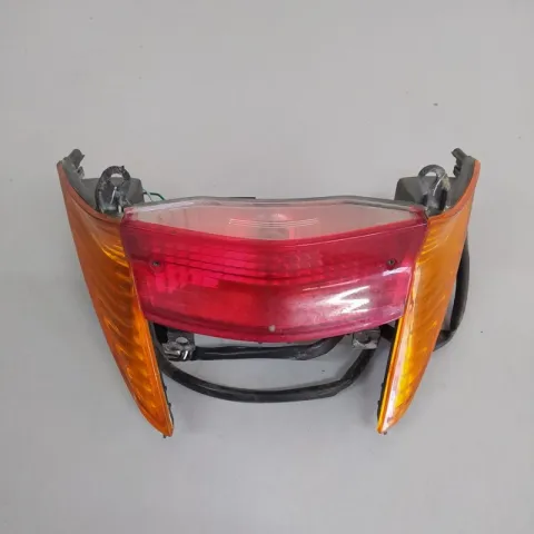 FANALE POSTERIORE HONDA LEAD 100 2003-2007
